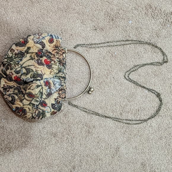 Floral beaded formal bag - Picture 4 of 5